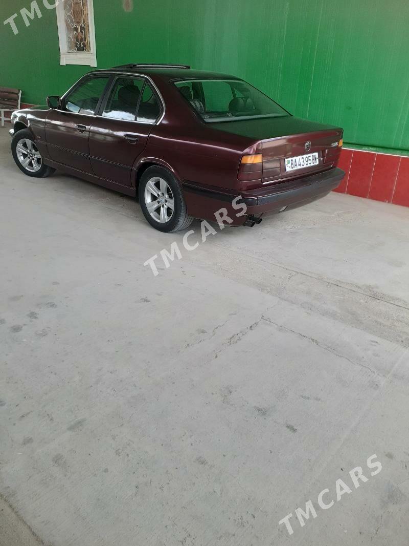 BMW 535 1992 - 38 000 TMT - Балканабат - img 3