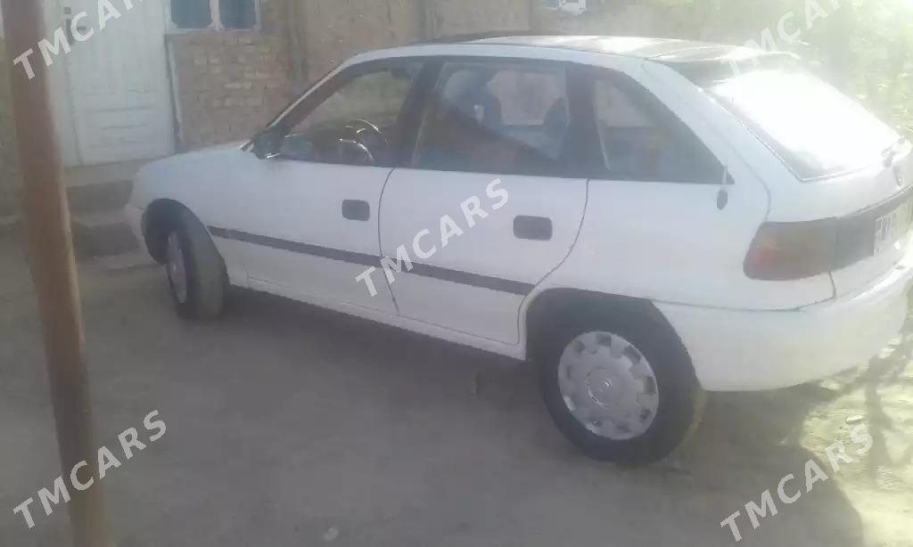 Opel Astra 1992 - 30 000 TMT - Gurbansoltan Eje - img 3