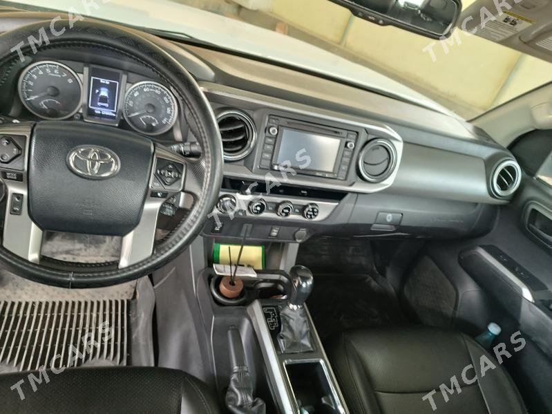 Toyota Tacoma 2018 - 340 000 TMT - Türkmenbaşy - img 6