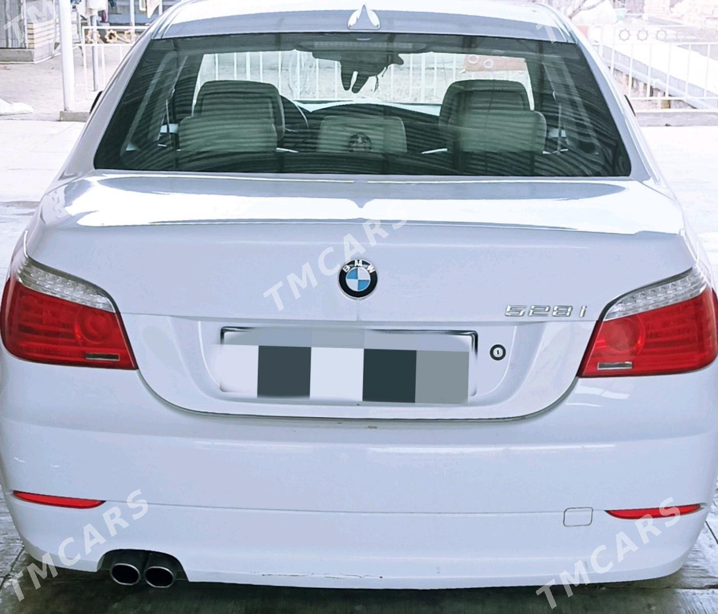 BMW 528 2009 - 145 000 TMT - Mary - img 3