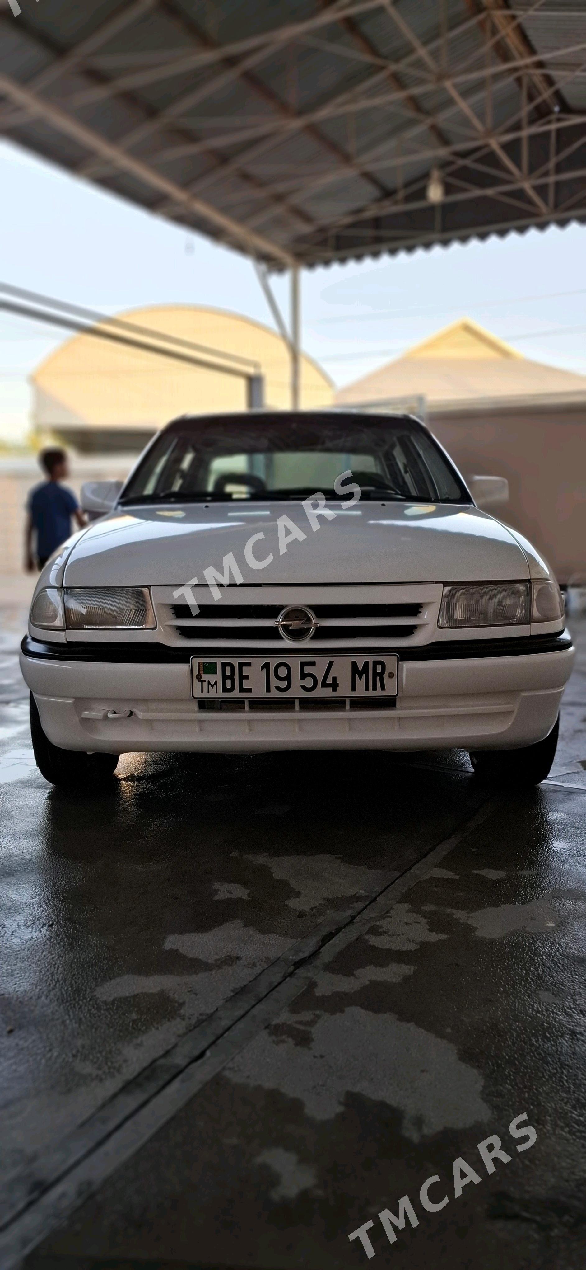 Opel Astra 1992 - 36 000 TMT - Мары - img 2