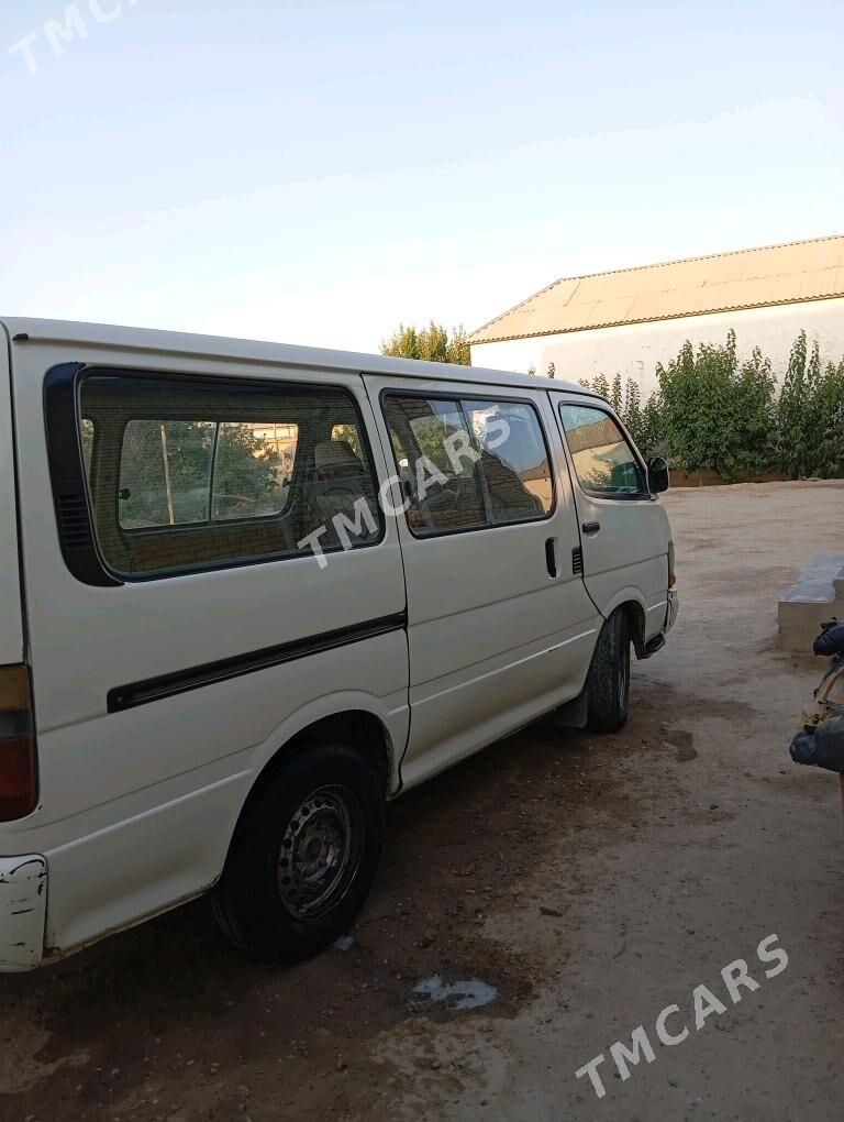 Toyota Hiace 1998 - 48 000 TMT - Sakarçäge - img 3