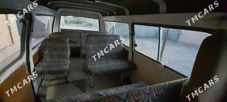 Toyota Hiace 1996 - 32 000 TMT - Mary - img 3