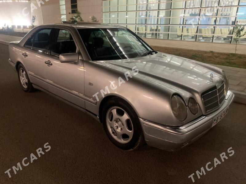 Mercedes-Benz E320 1997 - 70 000 TMT - Туркменбаши - img 5