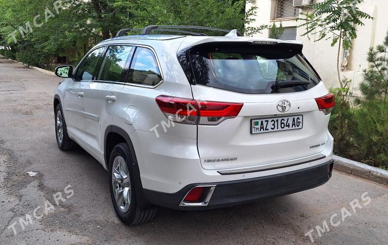 Toyota Highlander 2018 - 490 000 TMT - Aşgabat - img 4