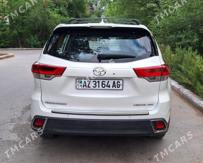 Toyota Highlander 2018 - 490 000 TMT - Aşgabat - img 6