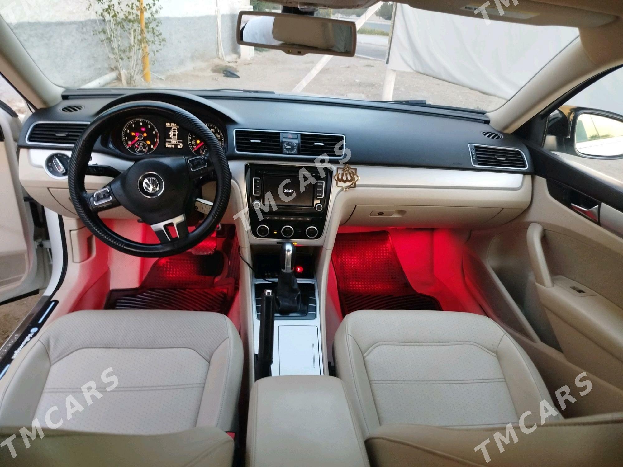 Volkswagen Passat 2012 - 160 000 TMT - Туркменбаши - img 4