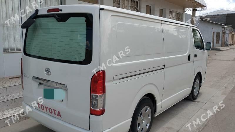 Toyota Hiace 2009 - 251 000 TMT - Керки - img 3