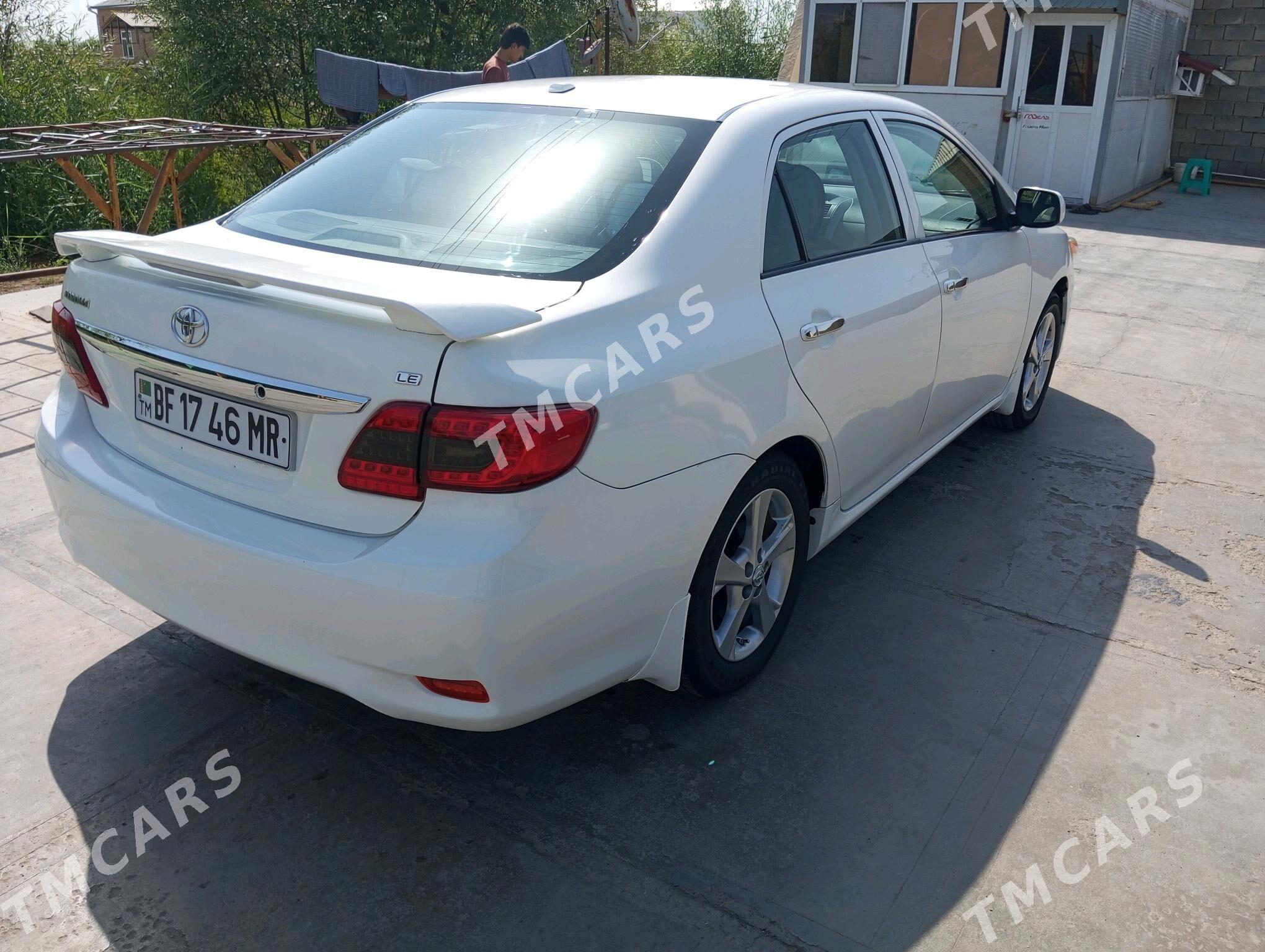 Toyota Corolla 2011 - 120 000 TMT - Векильбазар - img 3