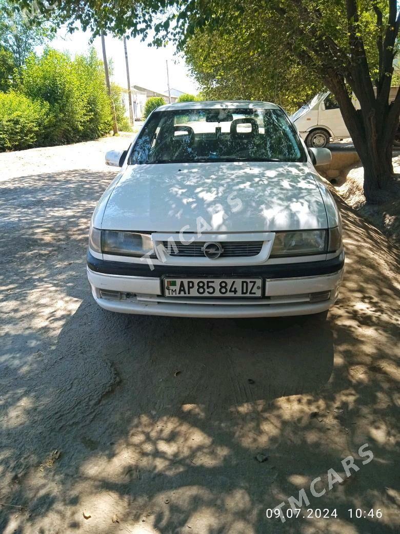 Opel Vectra 1994 - 37 000 TMT - Кёнеургенч - img 3