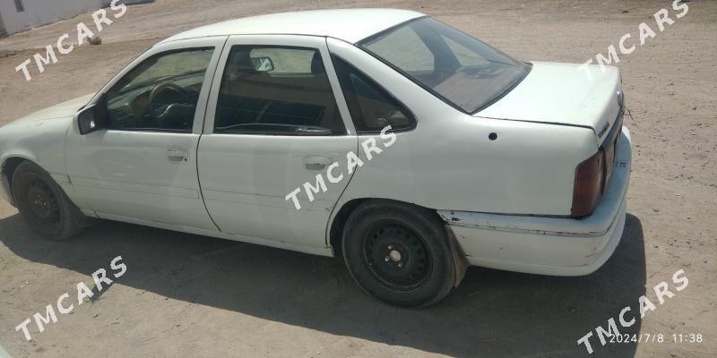 Opel Vectra 1990 - 16 000 TMT - Дянев - img 4