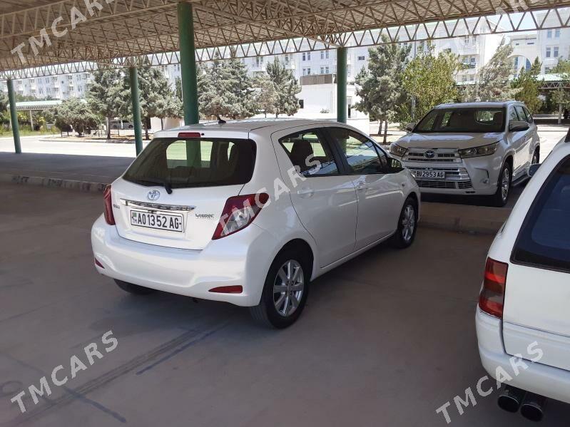 Toyota Yaris 2012 - 130 000 TMT - Aşgabat - img 9