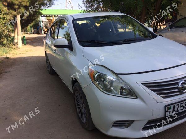 Nissan Versa 2012 - 82 000 TMT - Сакарчага - img 6