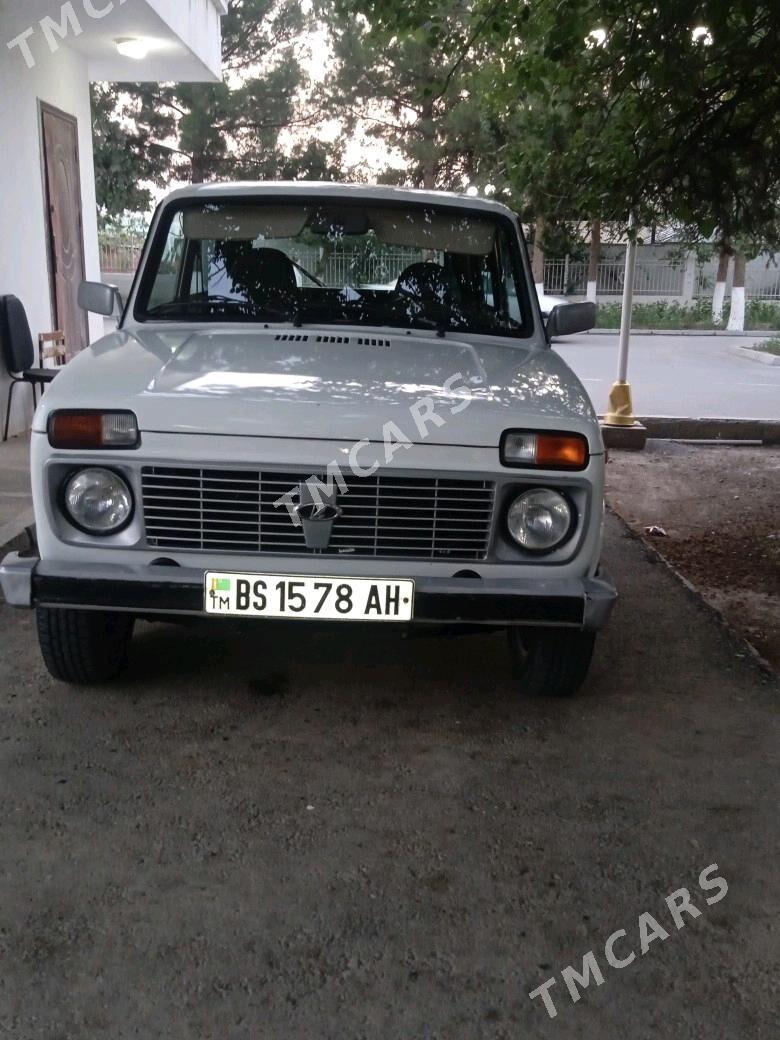 Lada Niva 2010 - 90 000 TMT - Bäherden - img 4