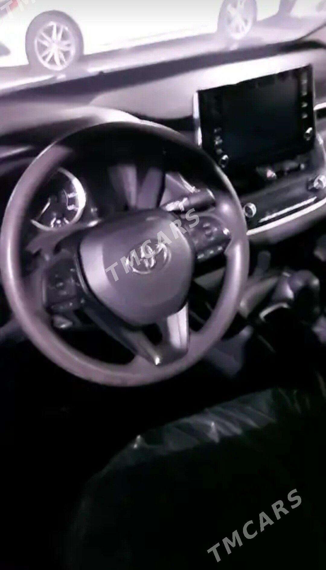 Toyota Corolla 2020 - 275 000 TMT - Ашхабад - img 3