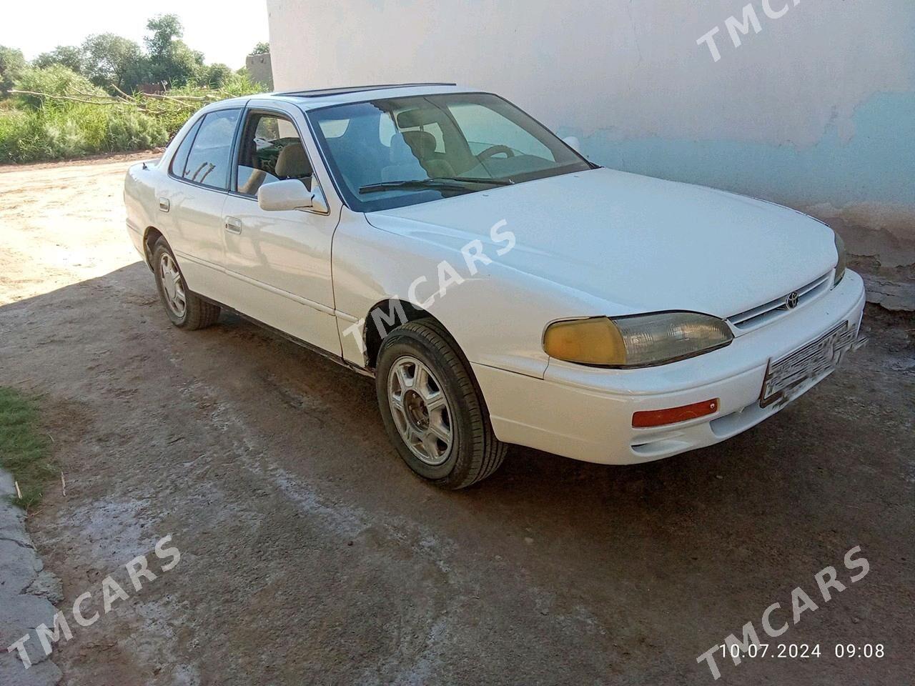 Toyota Camry 1996 - 60 000 TMT - Boldumsaz - img 2