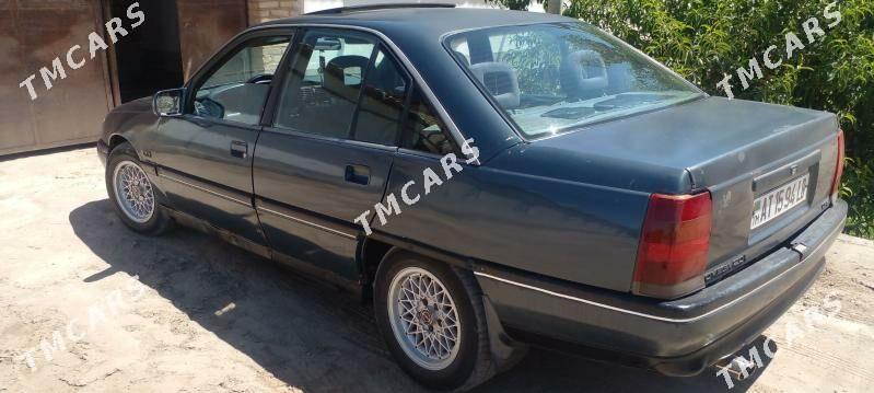 Opel Omega 1989 - 22 000 TMT - Саят - img 4