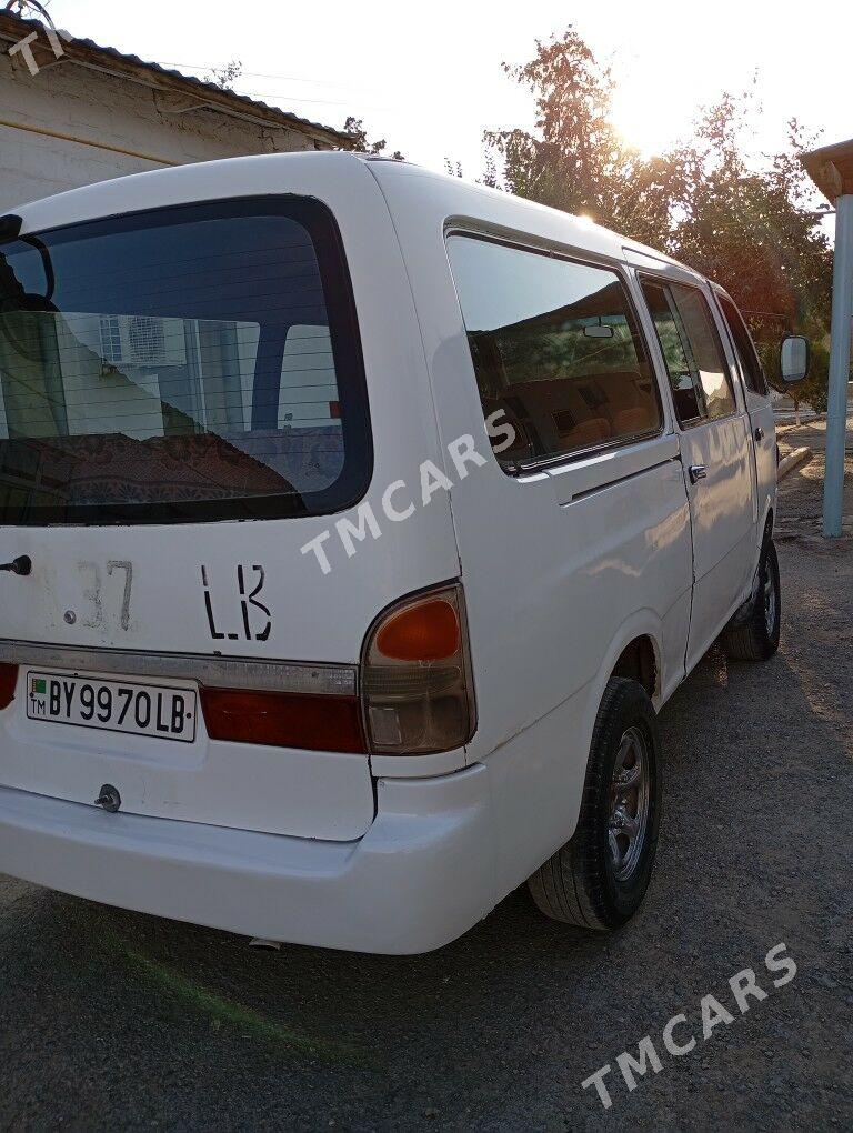 Toyota Hiace 1995 - 50 000 TMT - Магданлы - img 2