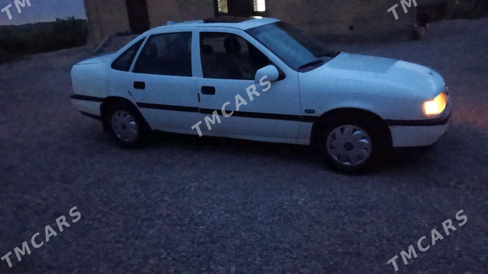 Opel Vectra 1991 - 30 000 TMT - Mary - img 2