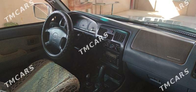 Toyota 4Runner 2001 - 120 000 TMT - Ёлётен - img 5