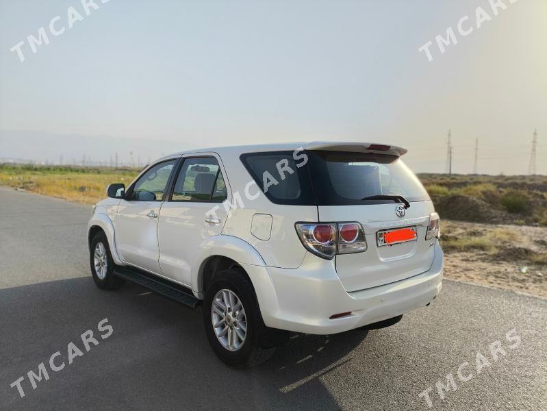 Toyota Fortuner 2012 - 280 000 TMT - Ашхабад - img 5