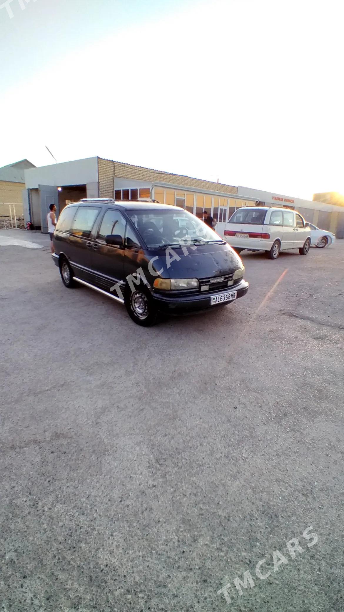 Toyota Previa 1992 - 60 000 TMT - Мары - img 3