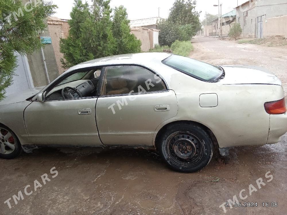 Toyota Chaser 1992 - 10 000 TMT - етр. Туркменбаши - img 4