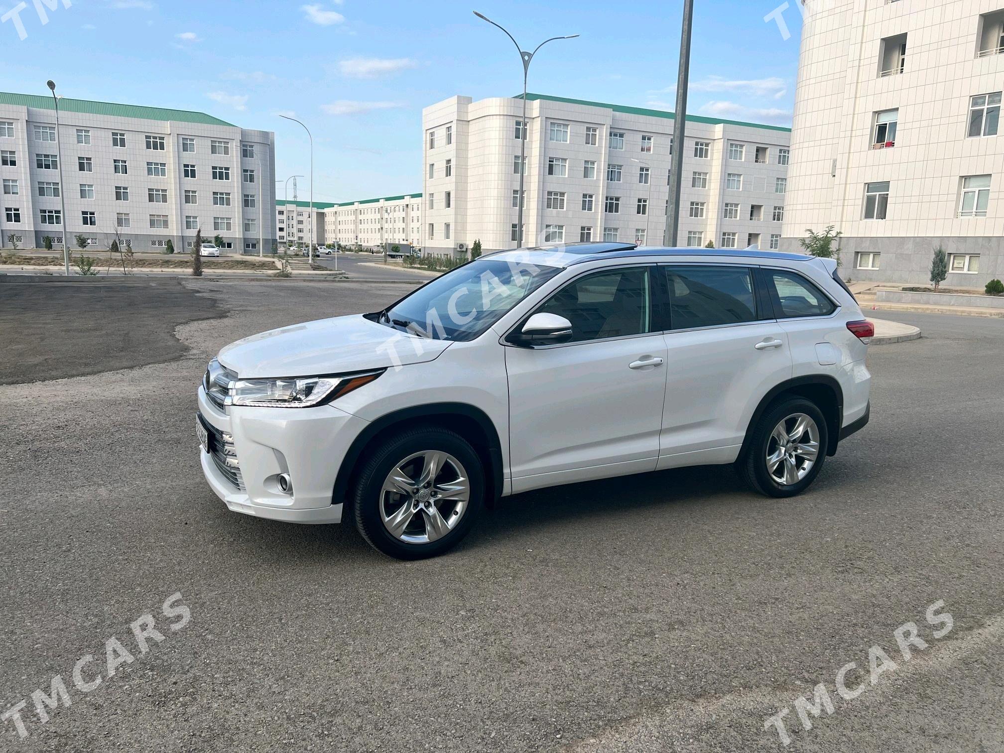 Toyota Highlander 2019 - 500 000 TMT - Гуртли - img 2