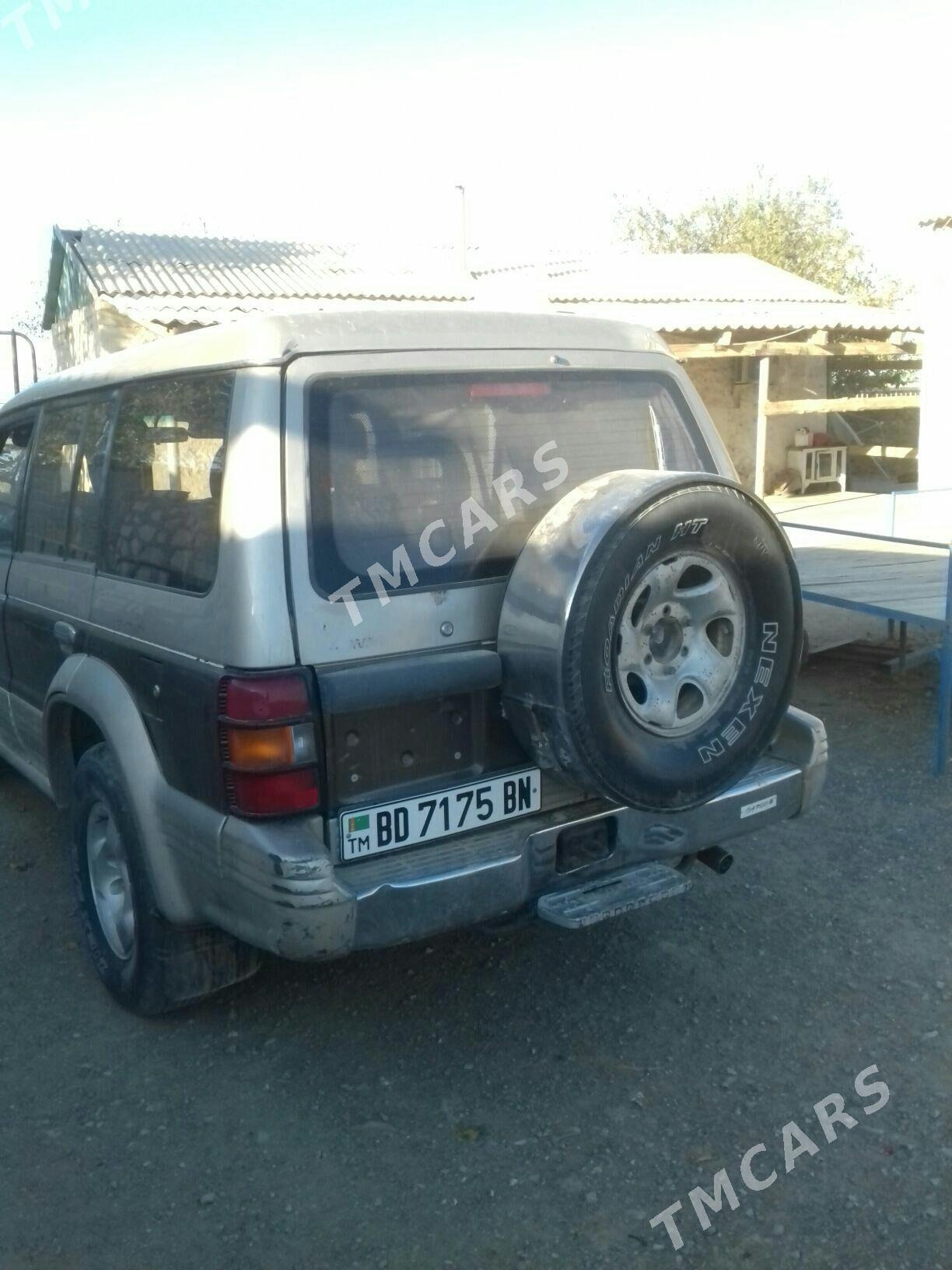 Mitsubishi Pajero 1992 - 33 000 TMT - Берекет - img 7