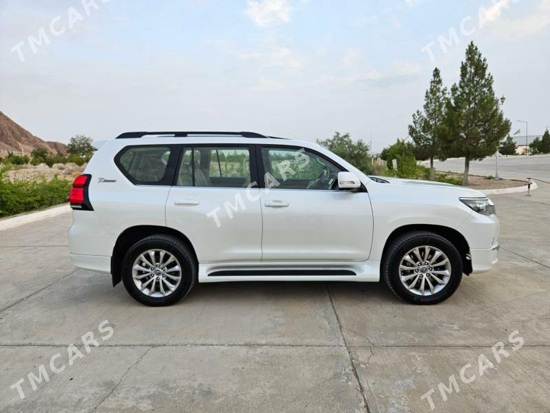 Toyota Land Cruiser Prado 2022 - 999 000 TMT - Балканабат - img 4