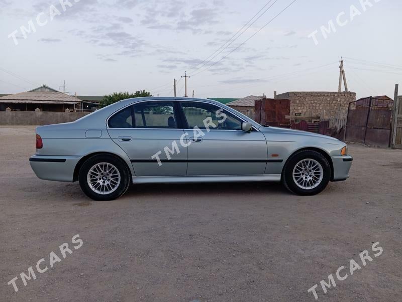 BMW 5 Series 1999 - 120 000 TMT - Jebel - img 7