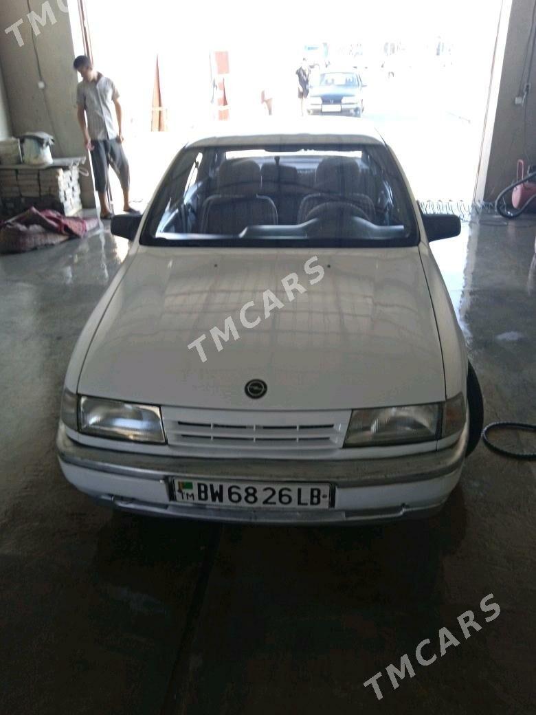 Opel Vectra 1991 - 39 000 TMT - Чарджоу - img 7