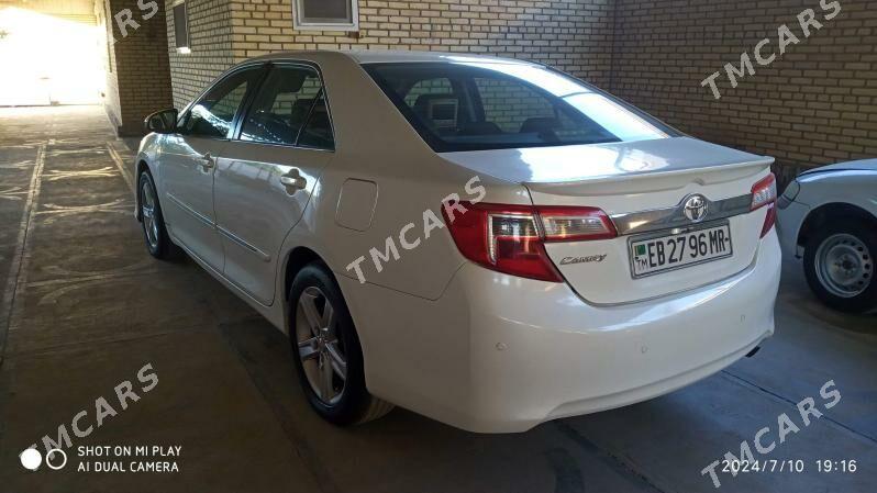 Toyota Camry 2012 - 145 000 TMT - Мары - img 5