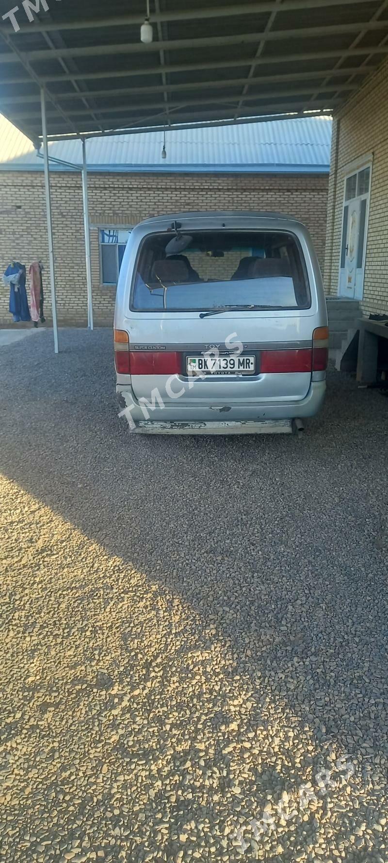 Toyota Hiace 1989 - 40 000 TMT - Wekilbazar - img 2