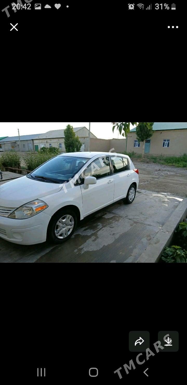 Nissan Versa 2010 - 100 000 TMT - Дашогуз - img 3