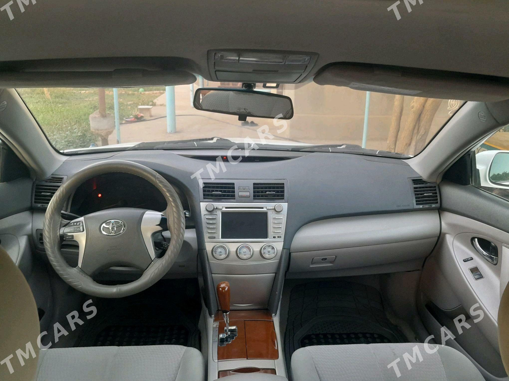 Toyota Camry 2009 - 145 000 TMT - Теджен - img 9