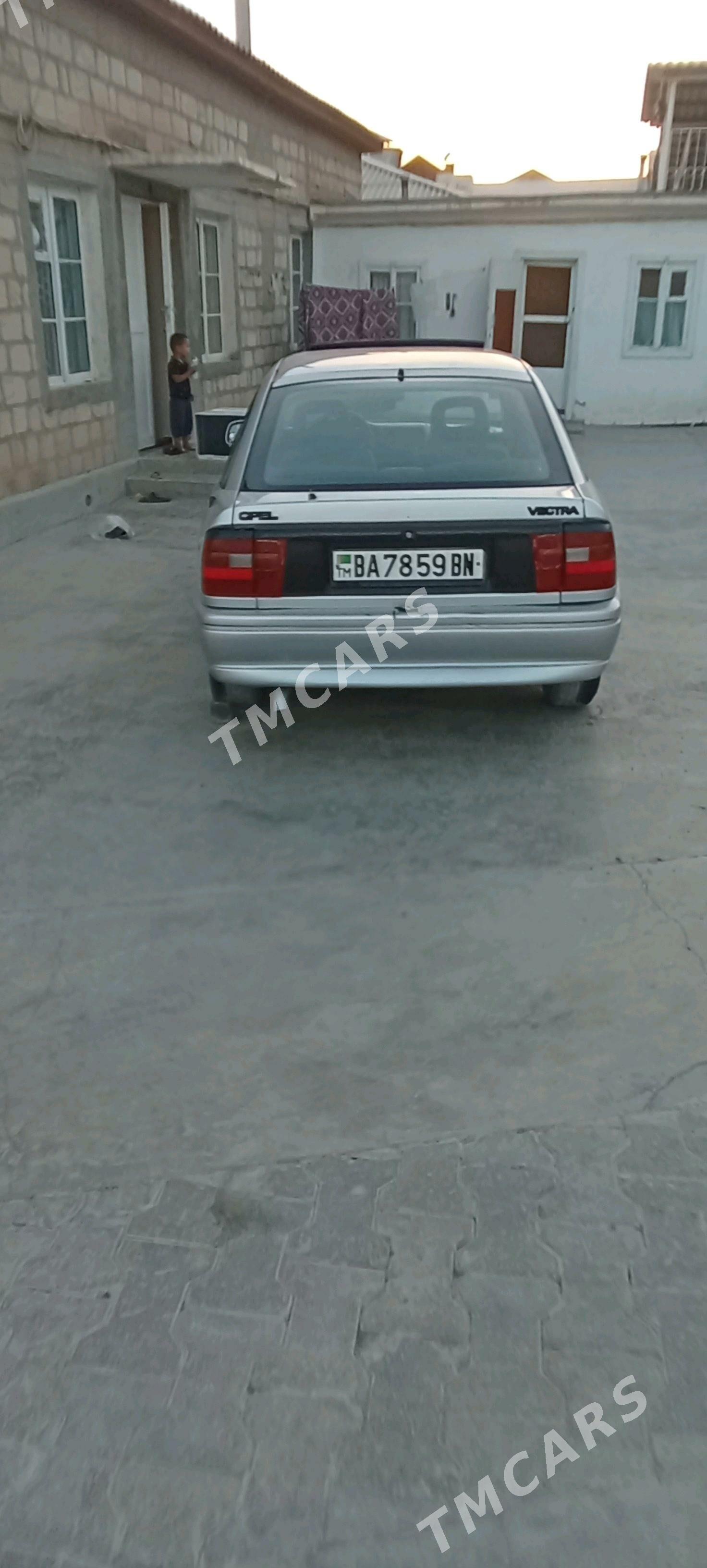 Opel Vectra 1995 - 28 000 TMT - Балканабат - img 3