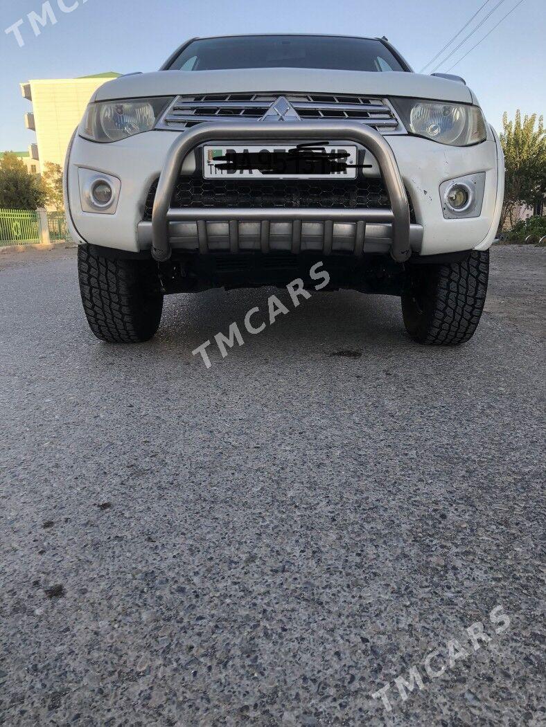 Mitsubishi L200 2011 - 150 000 TMT - Мары - img 2