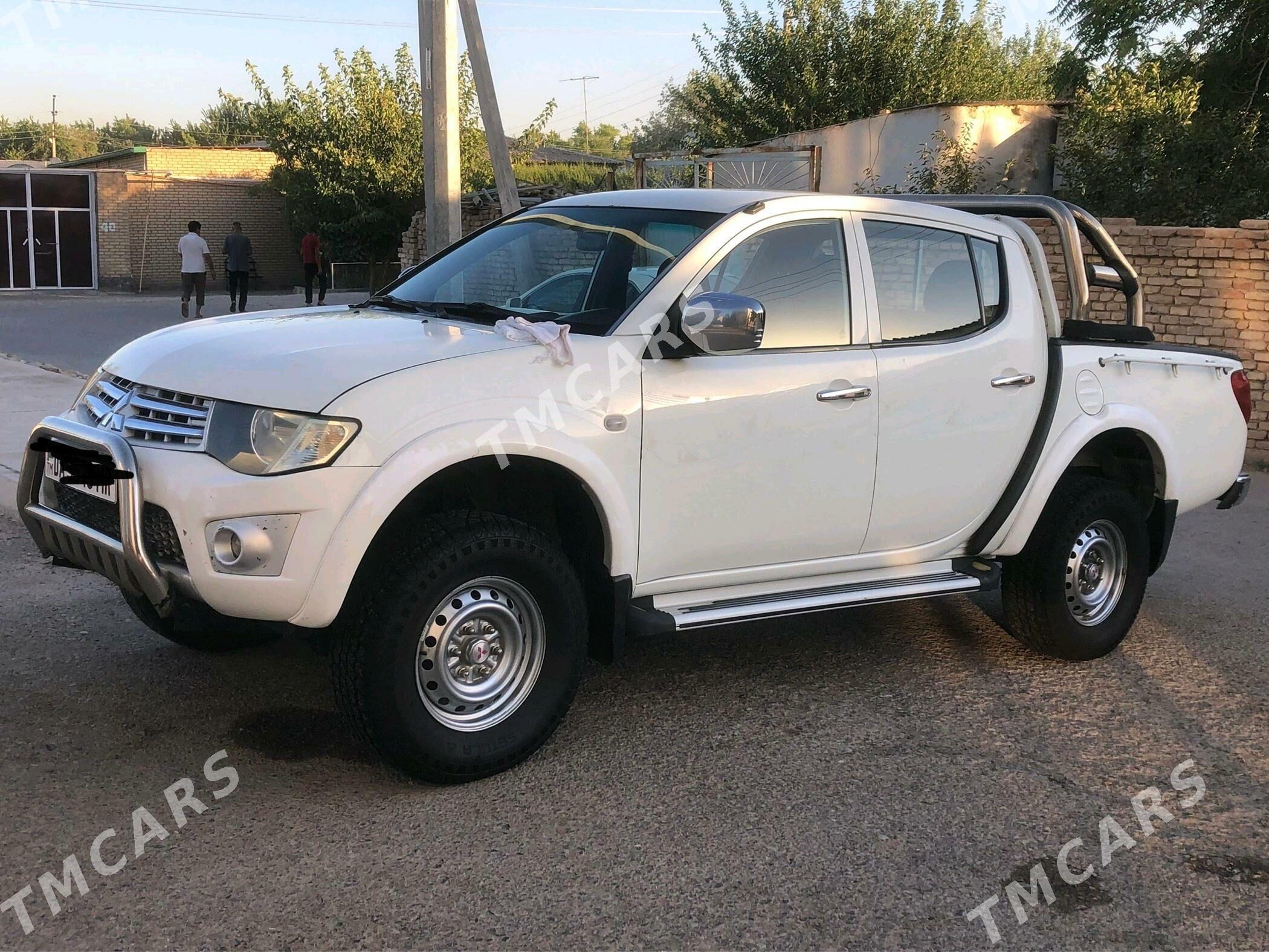 Mitsubishi L200 2011 - 150 000 TMT - Mary - img 6