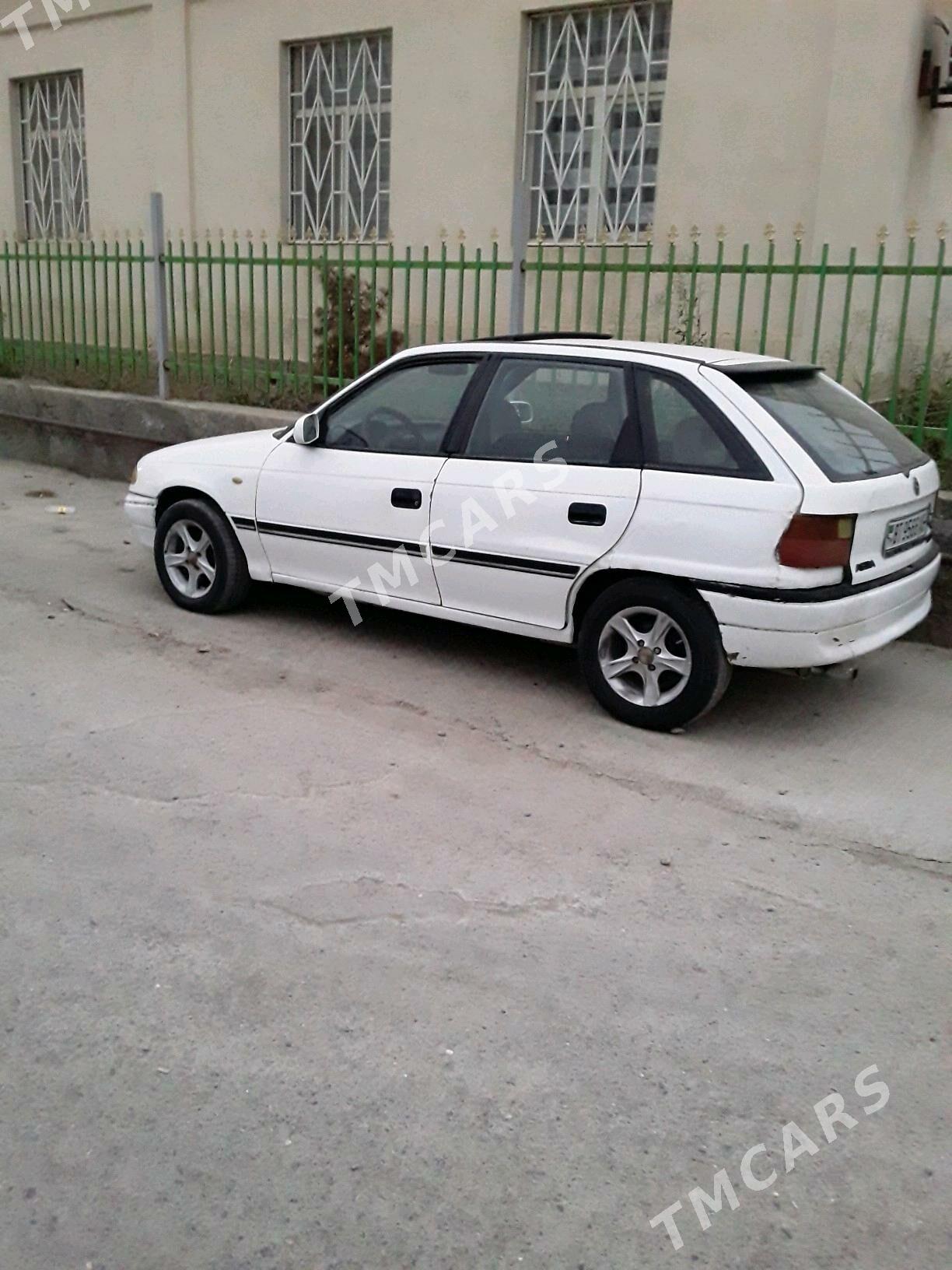 Opel Astra 1993 - 18 000 TMT - Чоганлы - img 3