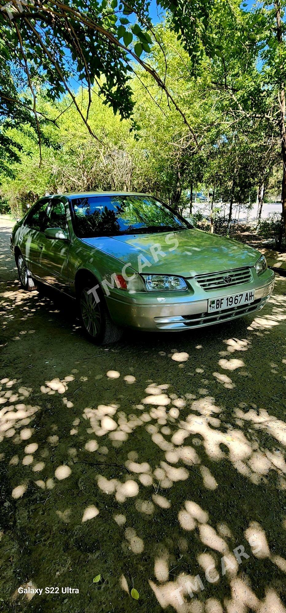 Toyota Camry 1998 - 85 000 TMT - Теджен - img 3