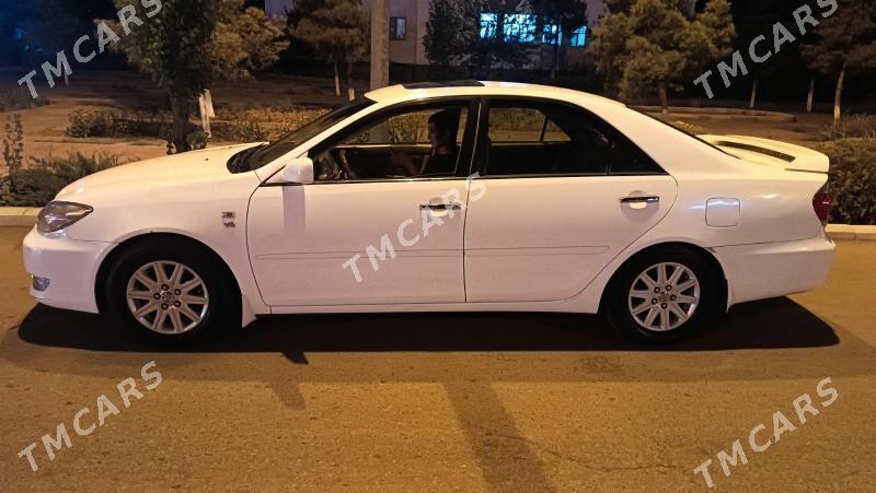 Toyota Camry 2003 - 130 000 TMT - Мары - img 4