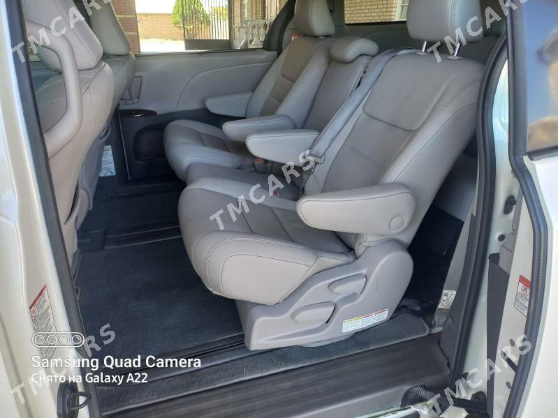 Toyota Sienna 2019 - 431 200 TMT - Мары - img 10