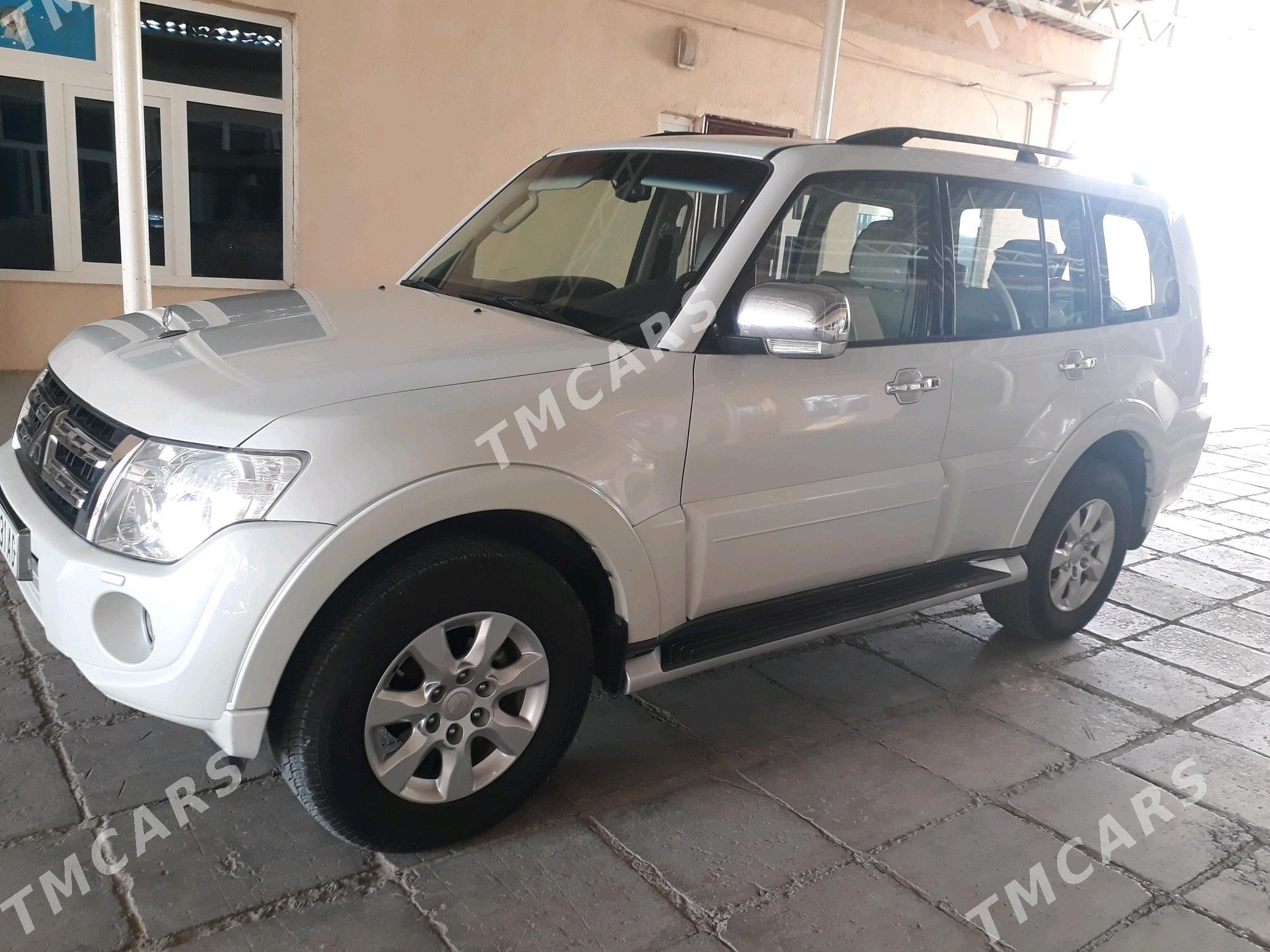 Mitsubishi Pajero 2014 - 275 000 TMT - Ашхабад - img 3