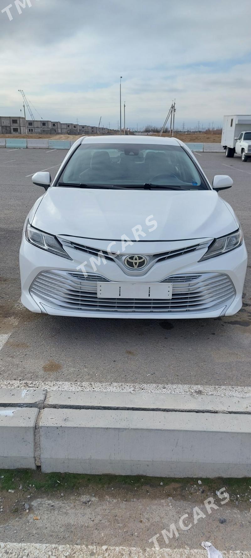 Toyota Camry 2018 - 240 000 TMT - Aşgabat - img 3