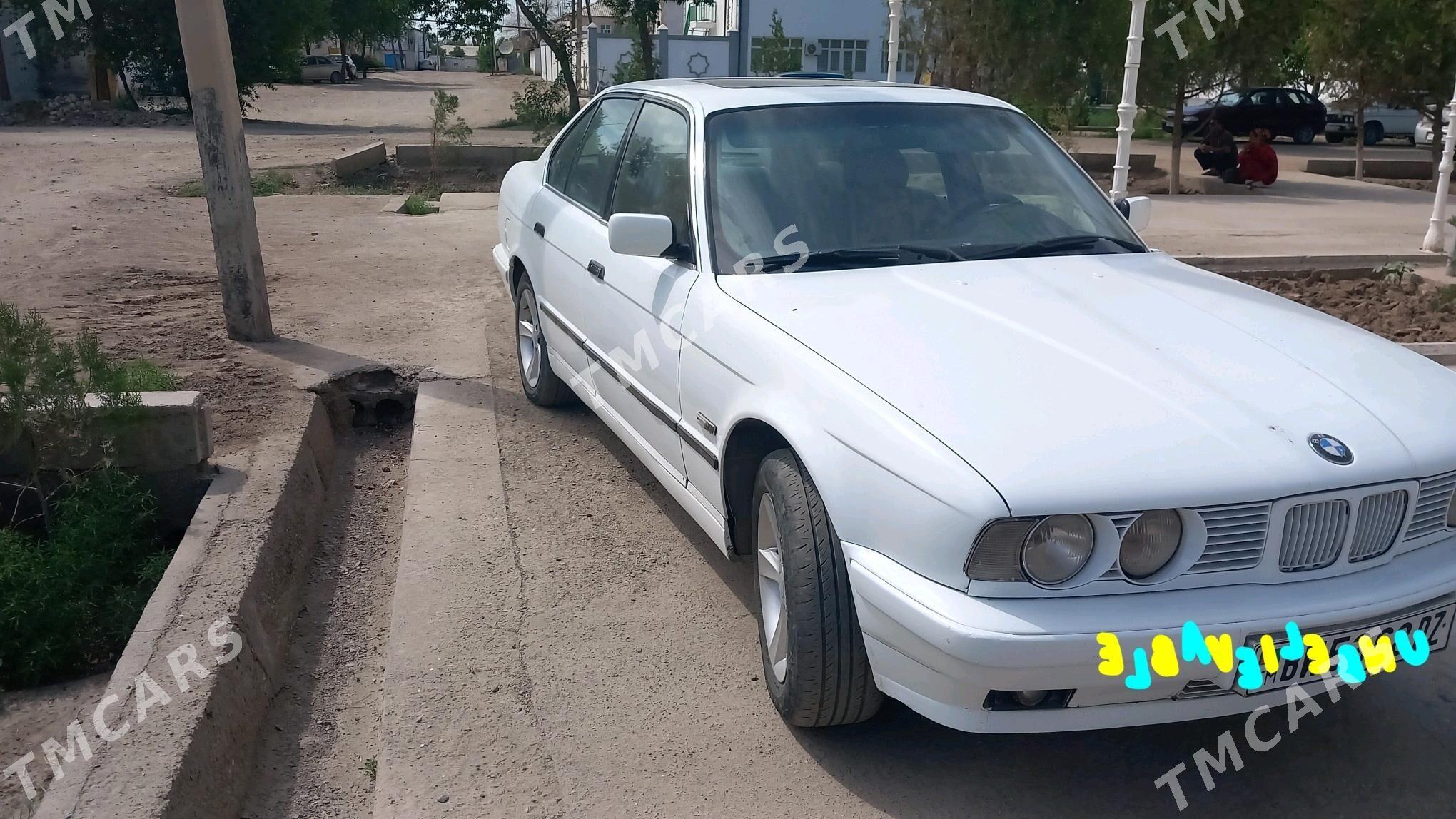 BMW 525 1989 - 35 000 TMT - Гурбансолтан Едже - img 3