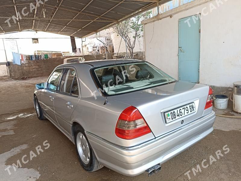 Mercedes-Benz C320 1995 - 50 000 TMT - Türkmenbaşy - img 4