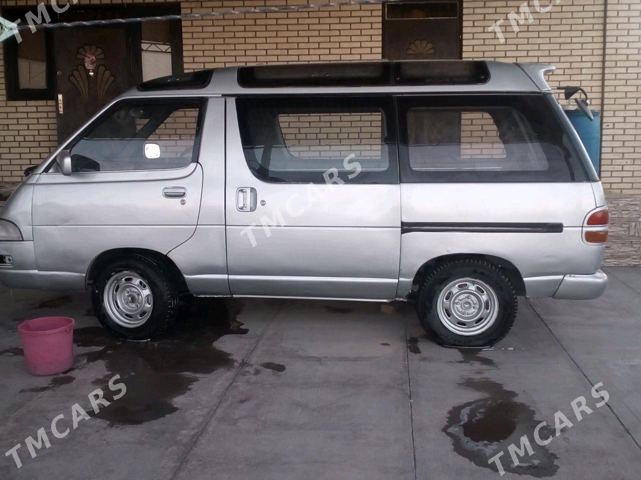 Toyota Hiace 1993 - 20 000 TMT - Байрамали - img 2