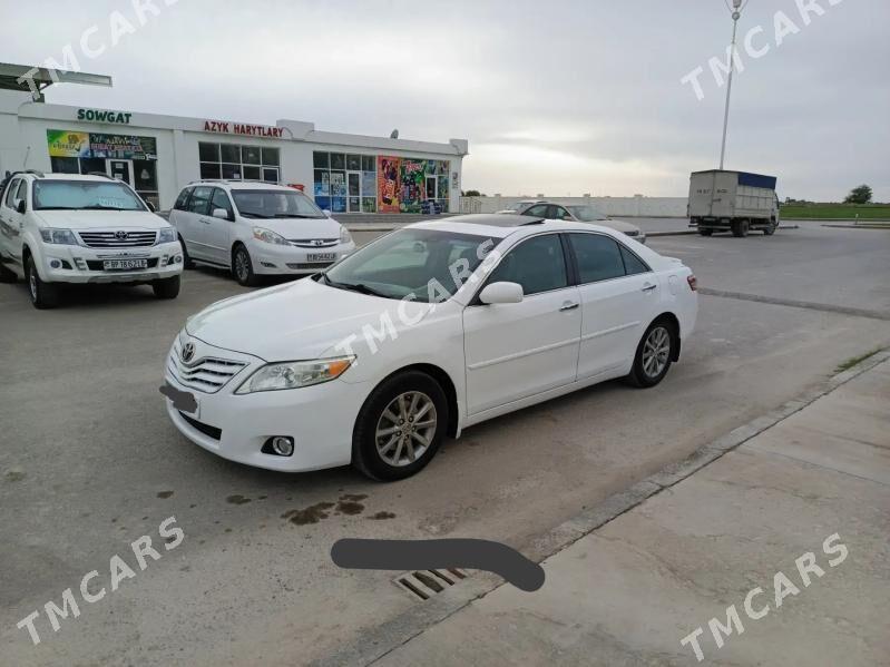 Toyota Camry 2011 - 235 000 TMT - Kerki - img 3