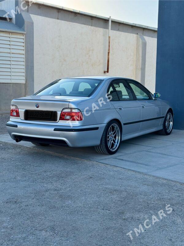 BMW 530 2001 - 130 000 TMT - Mary - img 8